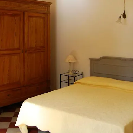 Strada Sleeps 17 Pool Wifi * Villastrada